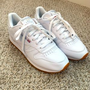 Women’s Reebok Classic